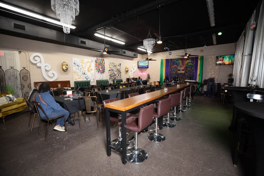 1216 North Eatery Events Entertainment Restaurant in Pensacola Florida