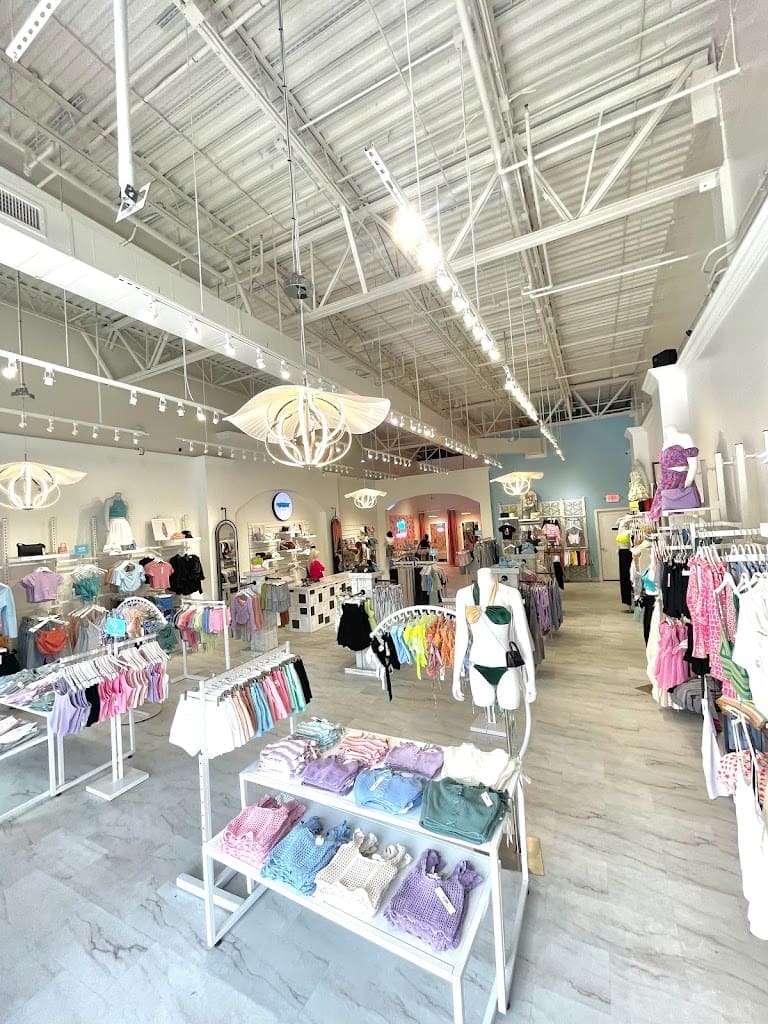 9TEEN BOUTIQUE Boutique in Panama City Beach Florida