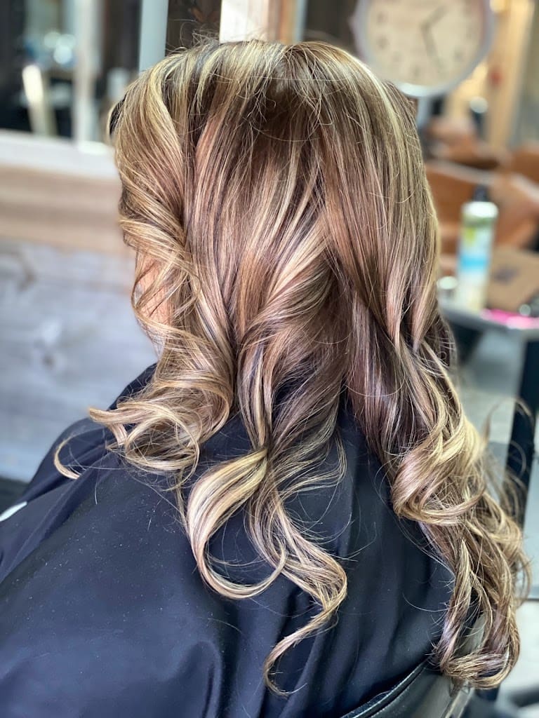 Ali @ Salon Surreal Hair Salon in Crestview Florida