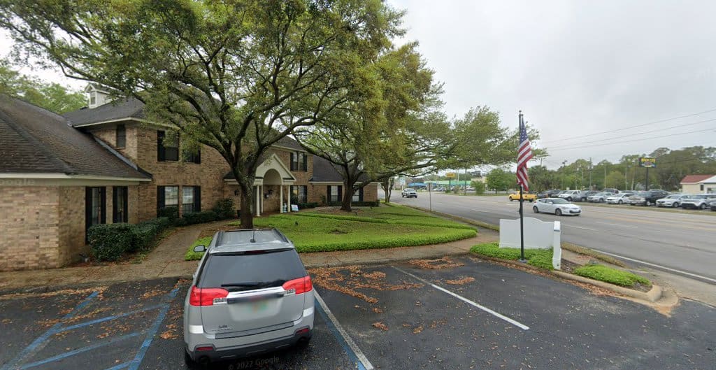 Chesser Barr PA Lawyer in Shalimar Florida