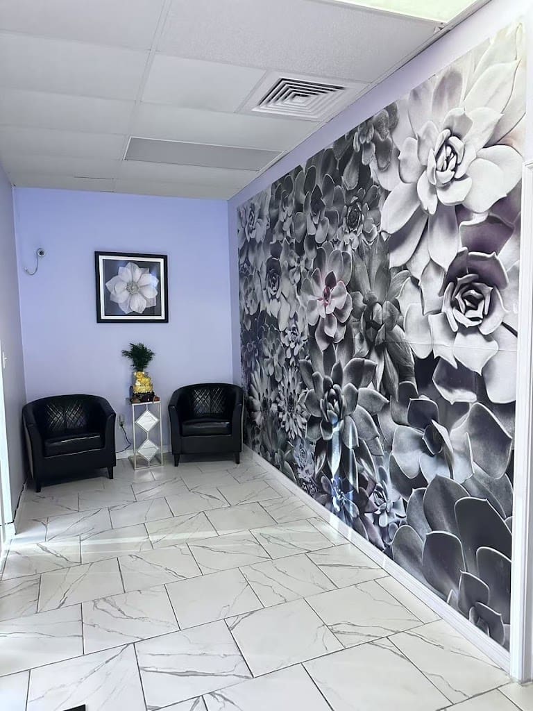 China Wellness Center Massage Therapist in Navarre Florida