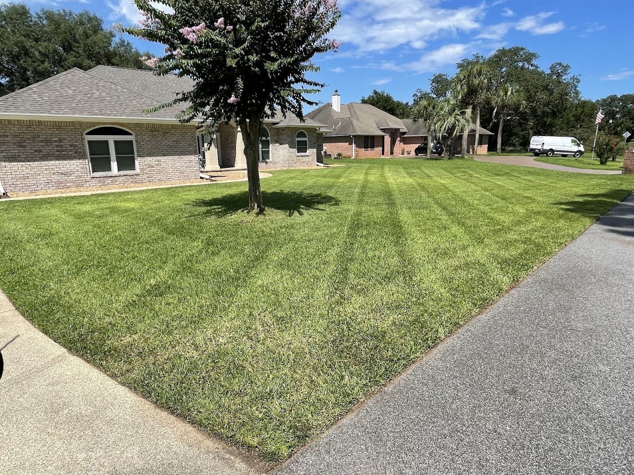 Delta Lawn Care LLC Lawn Care Service in Navarre Florida