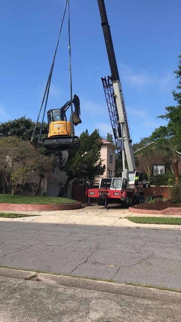 Diversified Property Works Tree Service in Cantonment Florida
