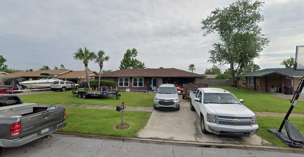 Dream Weaver Landscaping Landscaper in Lynn Haven Florida