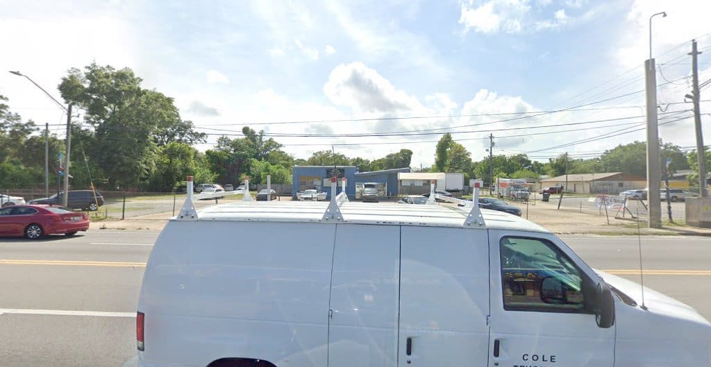 Drive Deluxe Used Car Dealer in Pensacola Florida