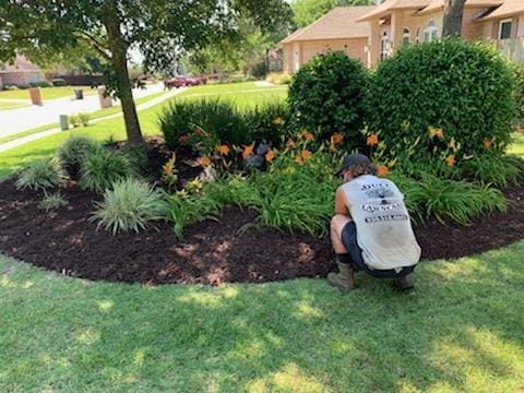 Duce Lawn Care LLC Landscaper in Pensacola Florida