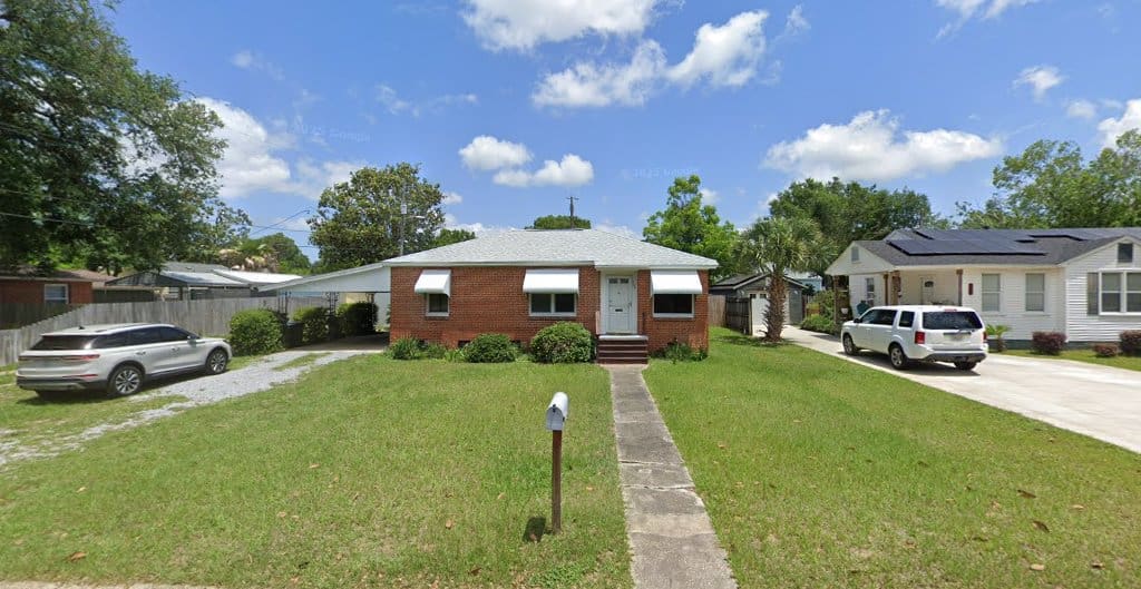 East To West Notary Signings by Renee Notary public in Pensacola Florida