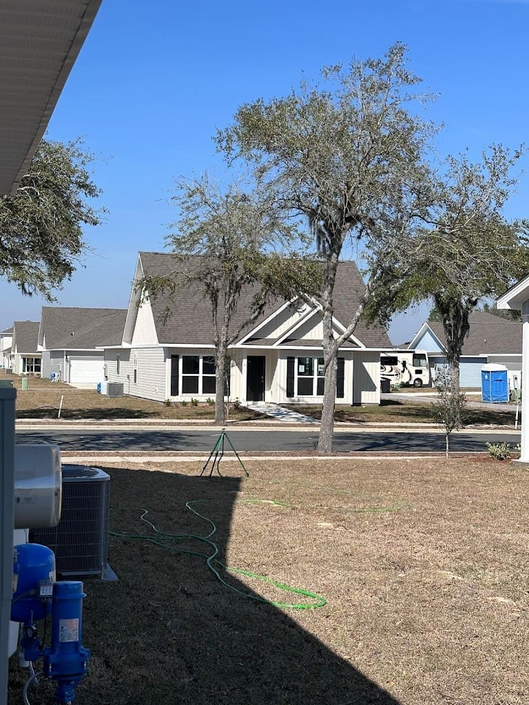 Emerald Coast Lawn Professionals LLC Lawn Care Service in Defuniak Springs Florida