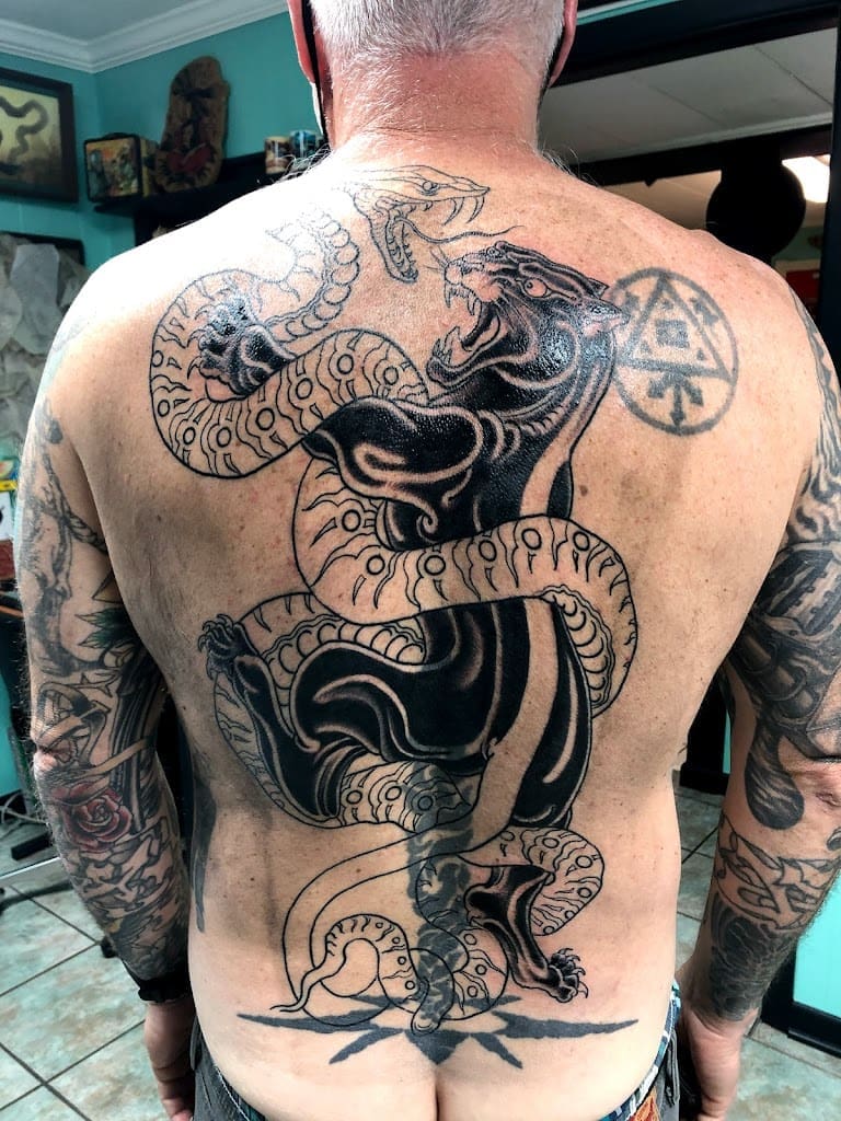 Full Hearts Tattoo Collective Tattoo Shop in Fort Walton Beach Florida