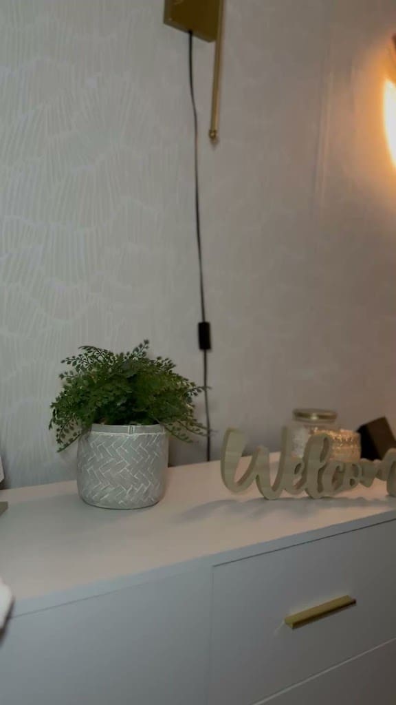 GLOW HEAD SPA LLC Massage Spa in Panama City Florida