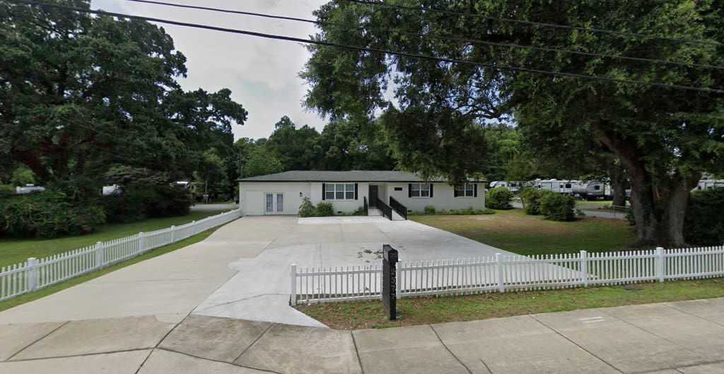 Gia Skin Sanctuary Esthetics Service in Pensacola Florida