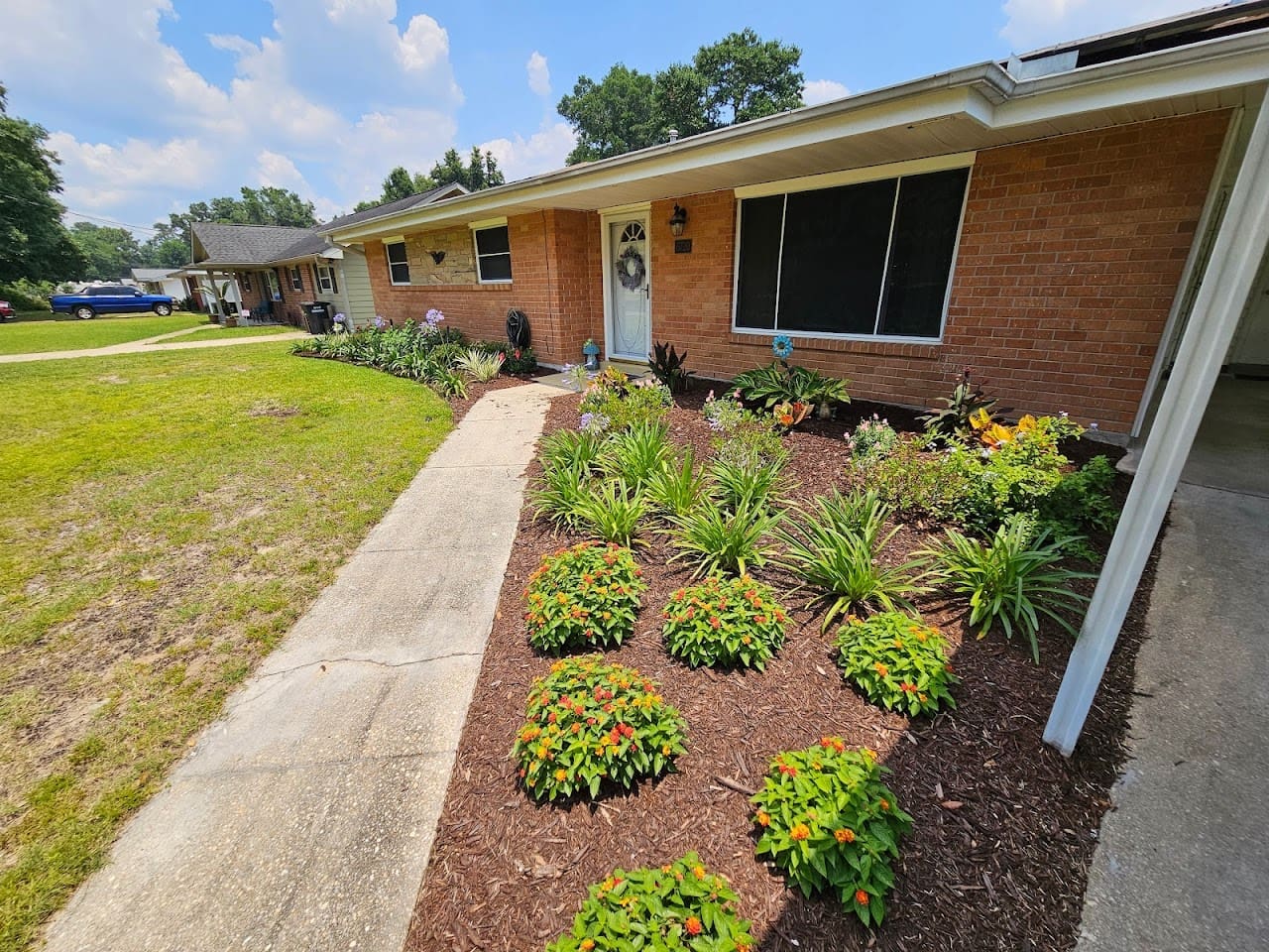 Grateful Landscapes LLC Landscape Designer in Cantonment Florida