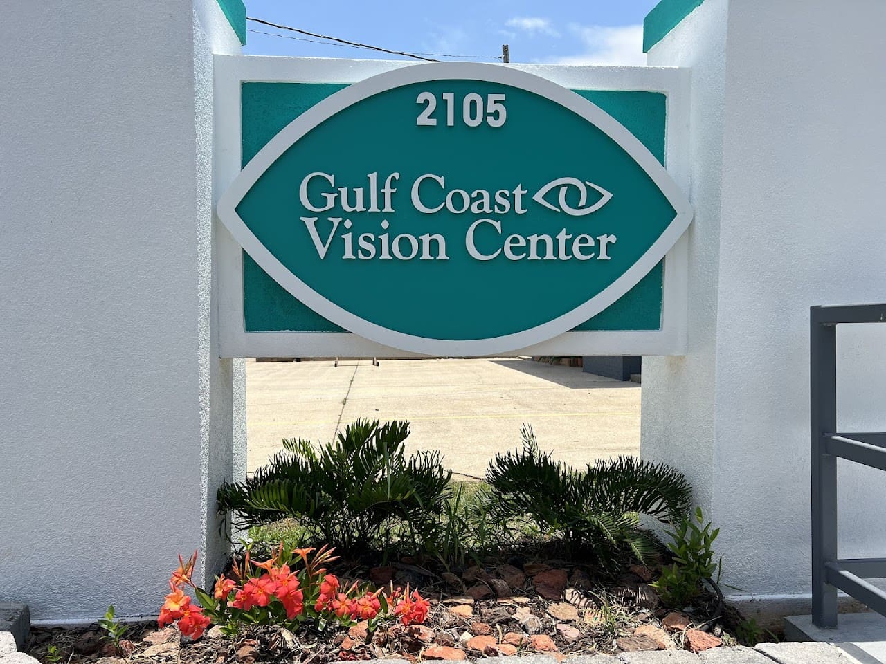 Gulf Coast Vision Center Optometrist in Pensacola Florida