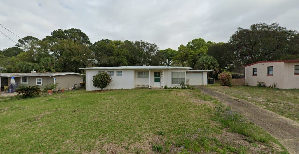 Gulf Pool Services Inc Pool Cleaning Service in Fort Walton Beach Florida