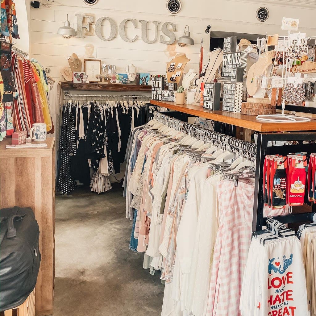 He Said She Said Boutique in Santa Rosa Beach Florida