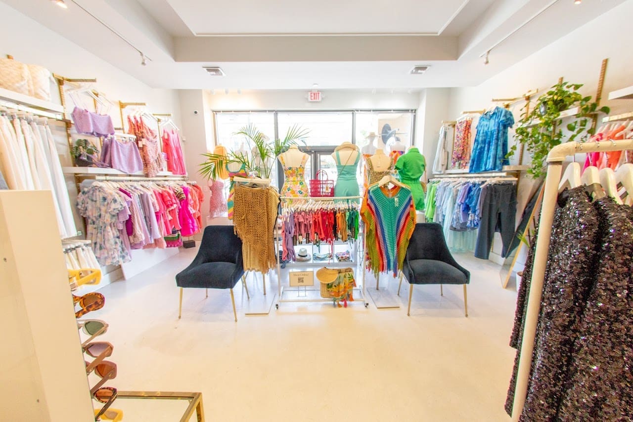 Hemline South Walton Womens Clothing Store in Miramar Beach Florida