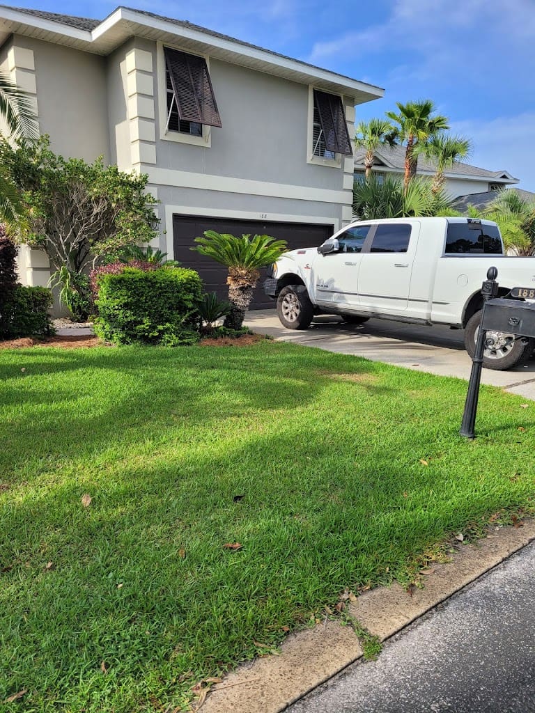 Heritage Landscaping and Irrigation Lawn Care Service in Fort Walton Beach Florida
