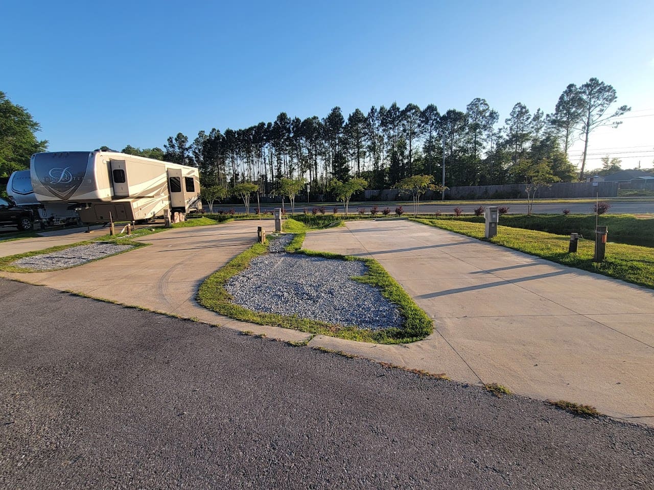 Holley Navarre RV Park Rv Park in Navarre Florida