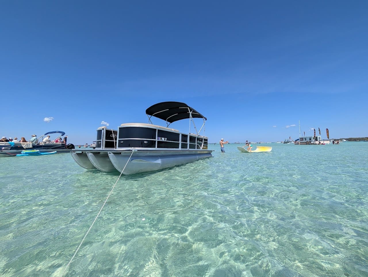 J Katt Boat tours Marina in Shalimar Florida