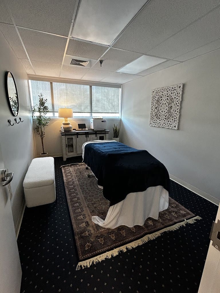 Jennifer Schade LMTCMLDT Massage Therapist in Gulf Breeze Florida