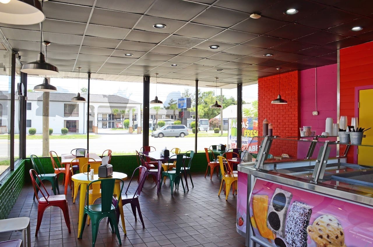 La Michoacana Paleteria y Neveria Ice Cream Shop in Panama City Florida