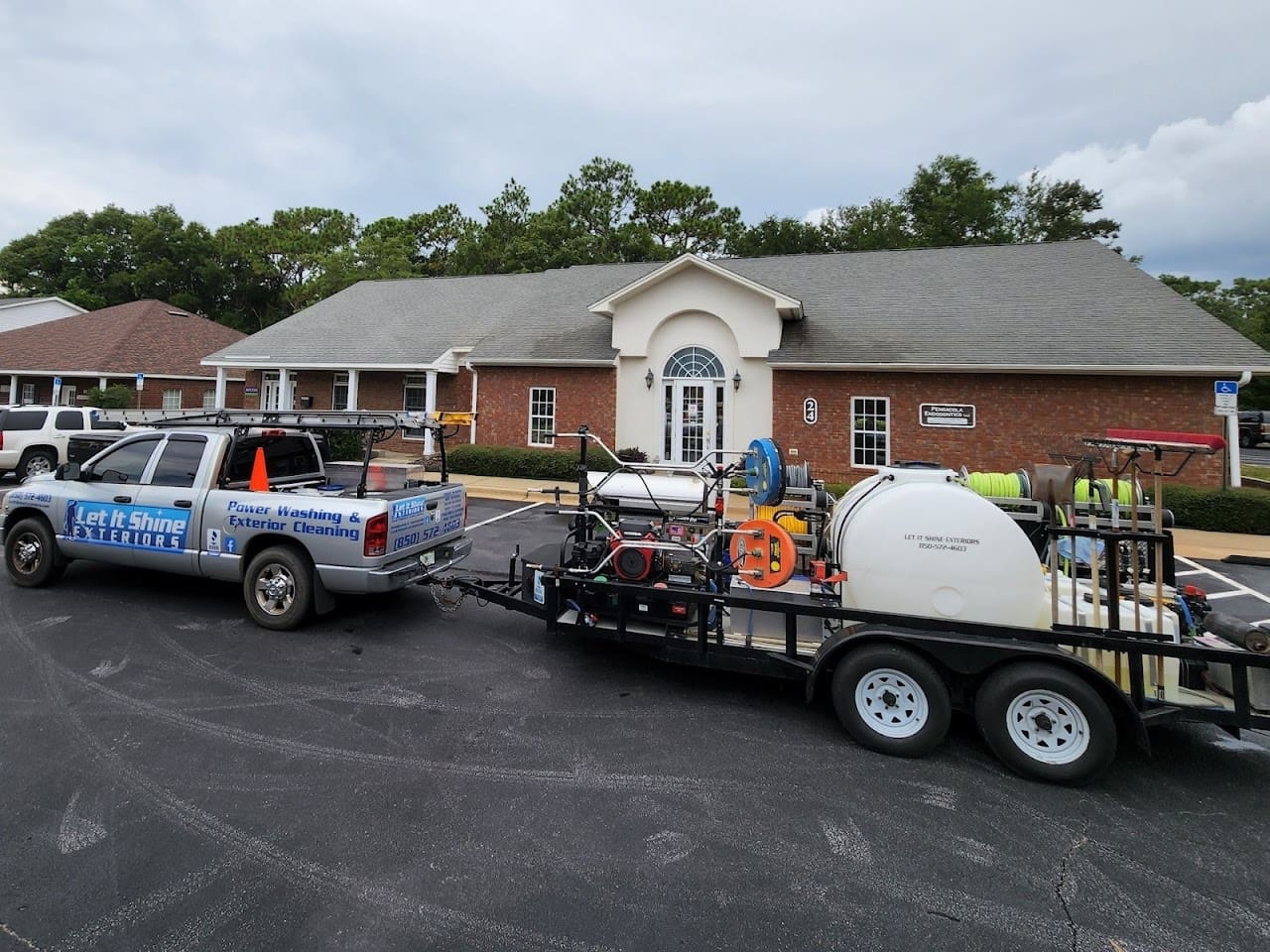 Let It Shine Exteriors Pressure Washing Service in Pensacola Florida