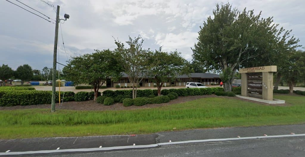 MIKKIS PLACE Hair Salon in Panama City Florida