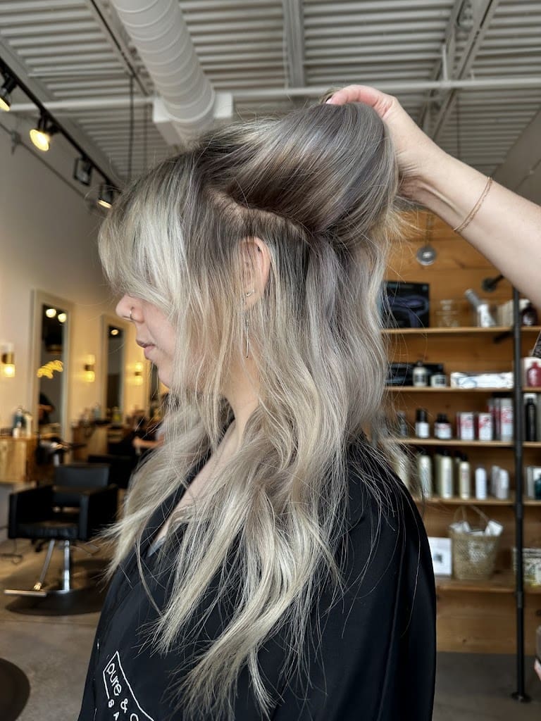 MW Beauty Collective Hairdresser in Destin Florida