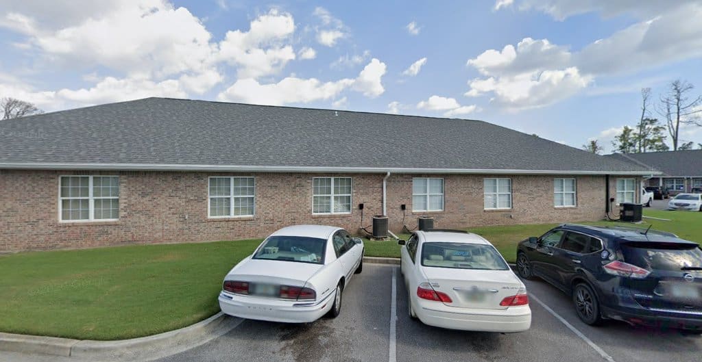 Magdalena Florez Shuler Ophthalmologist in Panama City Florida