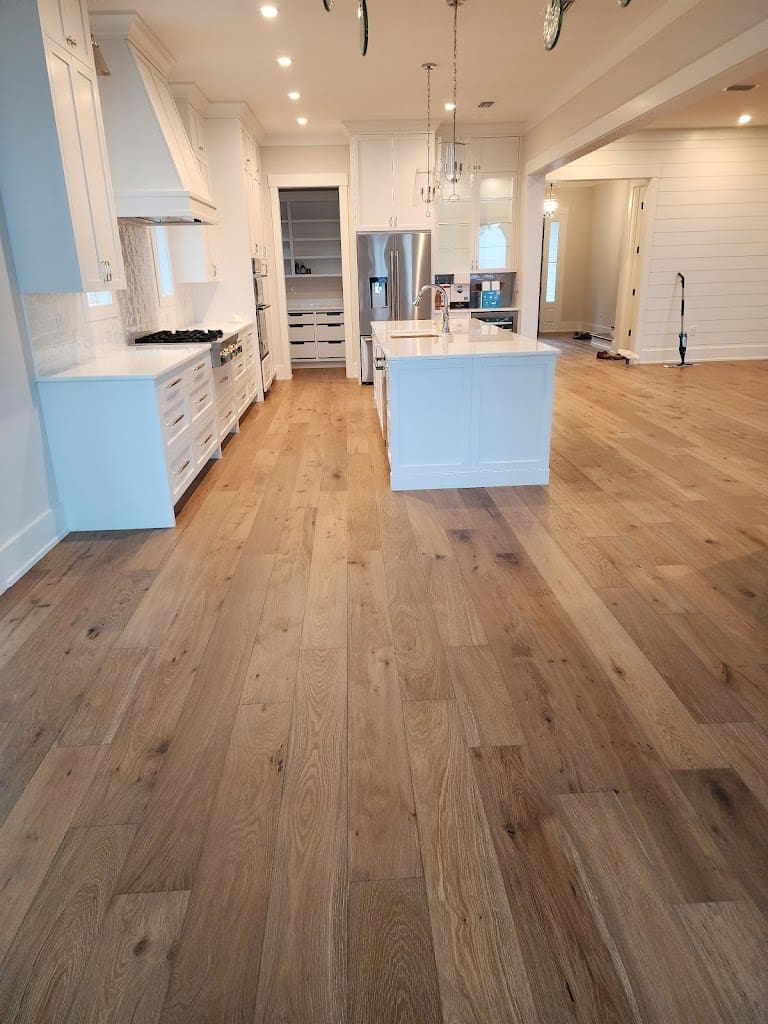 Master Flooring Woodworking Design LLC General Contractor in Navarre Florida