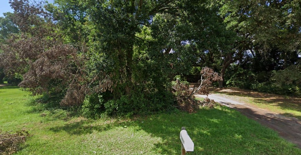 Matts Moms Mustard Gourmet Grocery Store in Pensacola Florida