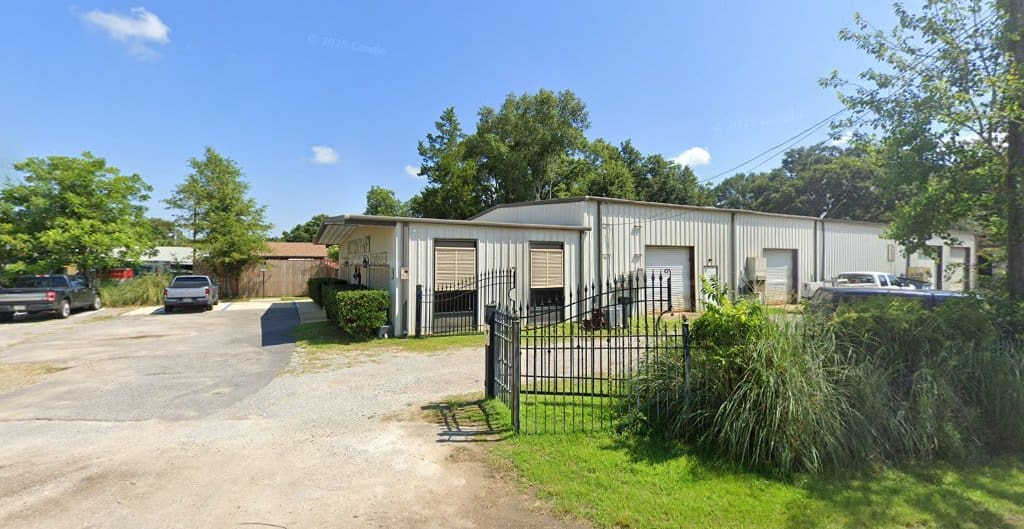 Metal Craft Of Pensacola Fence Contractor in Pensacola Florida