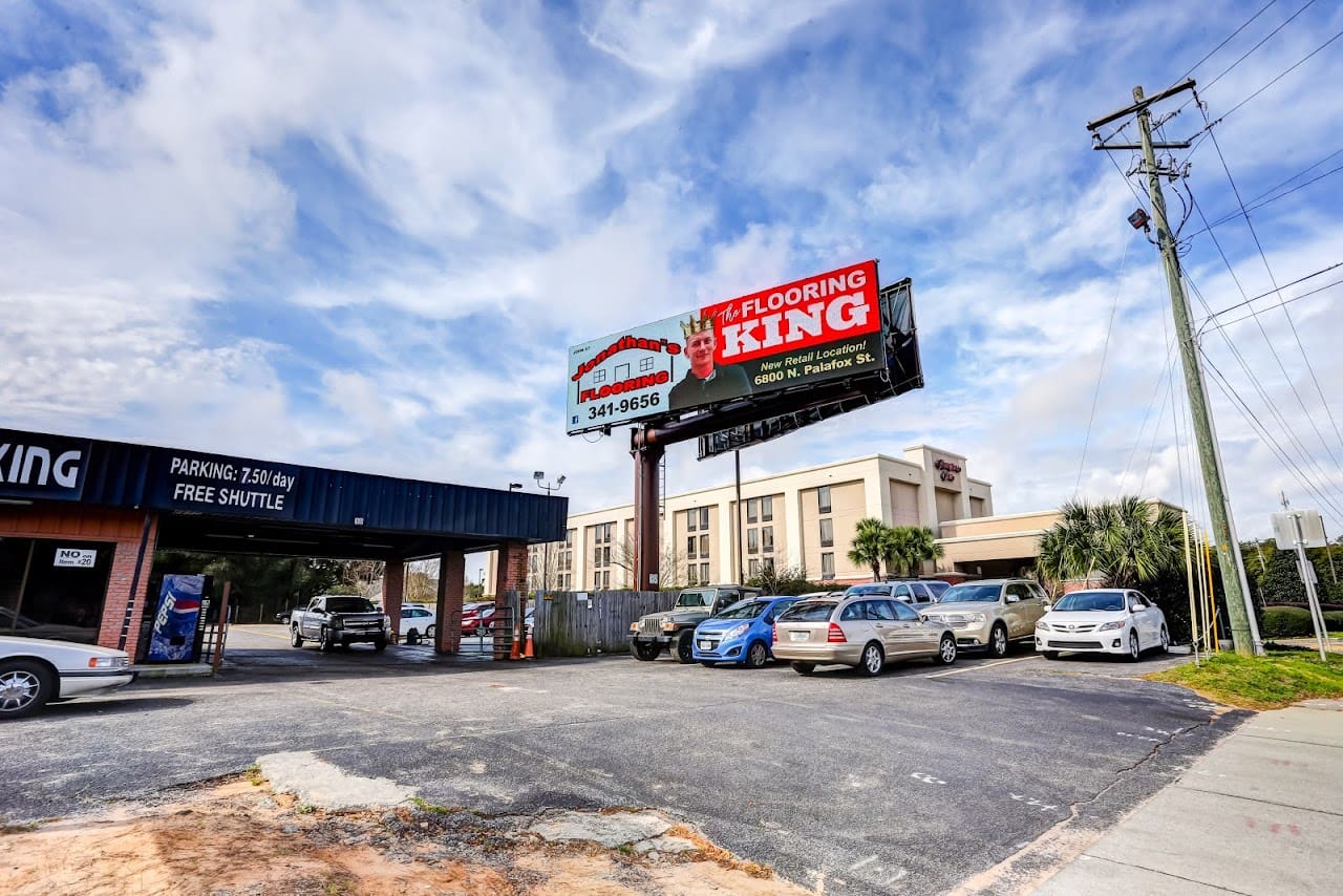 Metro Discount Airport Parking Parking Lot in Pensacola Florida