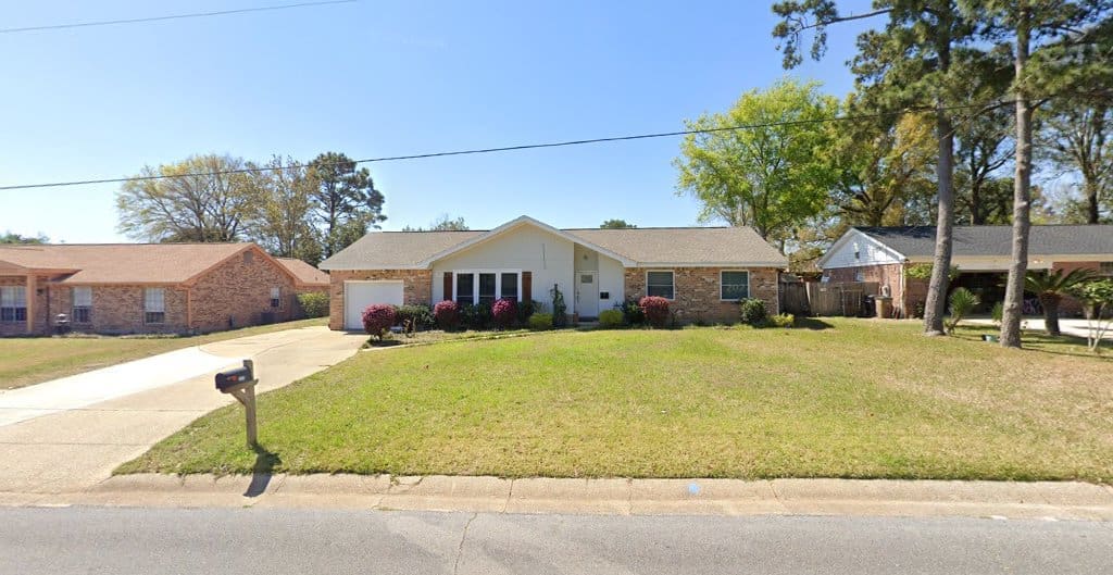 Mills Property Services LLC Property Maintenance in Pensacola Florida