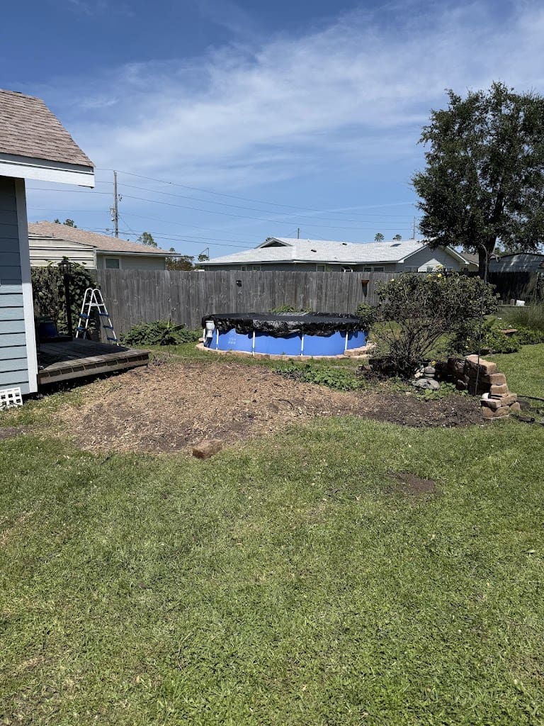 Noahs Lawn Care Tree Service Tree Service in Panama City Florida