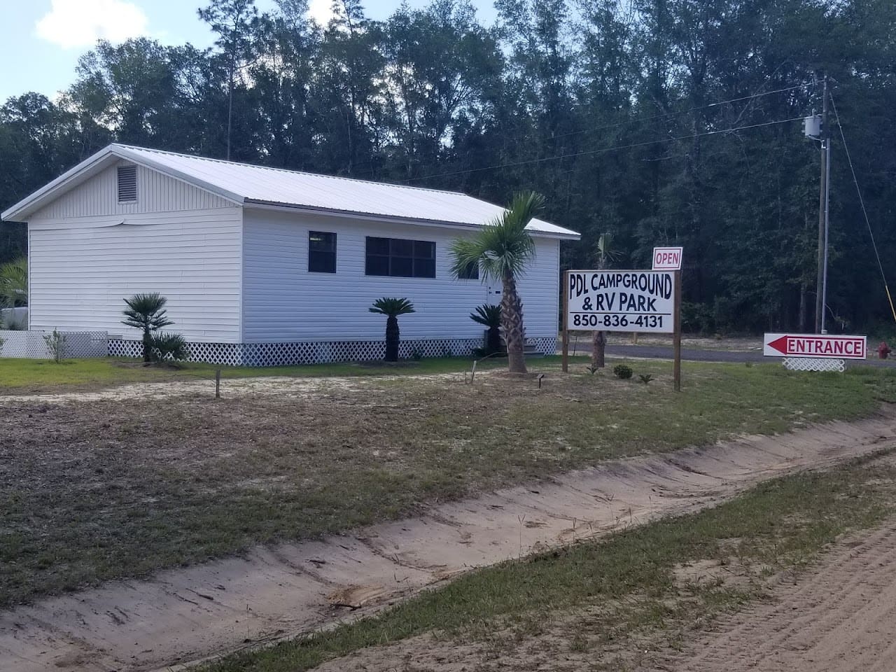 PDL Campground and RV Park Rv Park in Ponce De Leon Florida