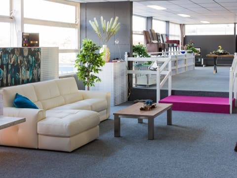 Perry Flooring Inc Flooring Contractor in Milton Florida