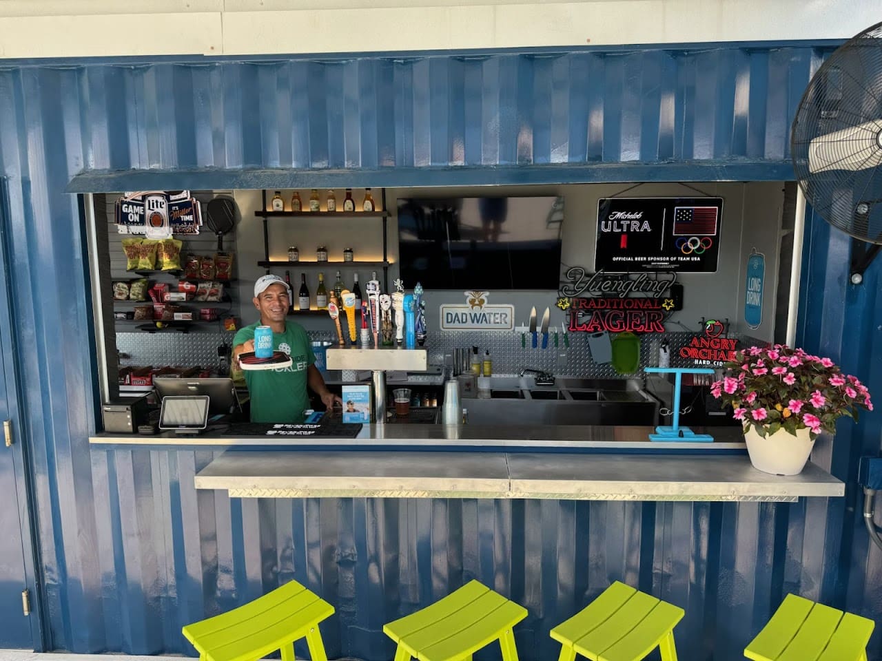 Portside Pickle Pickleball Court in Pensacola Florida