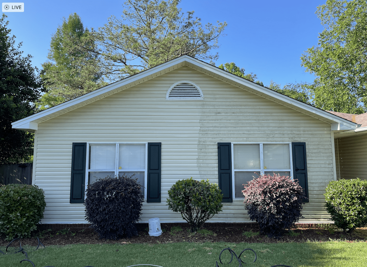 Premier Yard Services Lawn Care Service in Mary Esther Florida