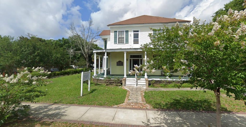 Robert R McDaniel II PA Bankruptcy Attorney in Pensacola Florida