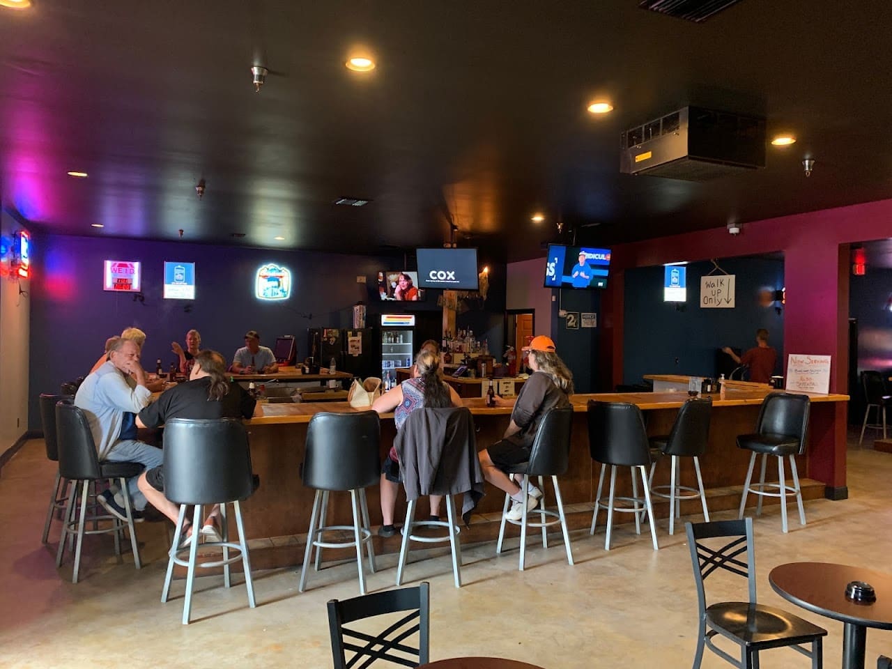 Sams Lounge Bar in Pensacola Florida