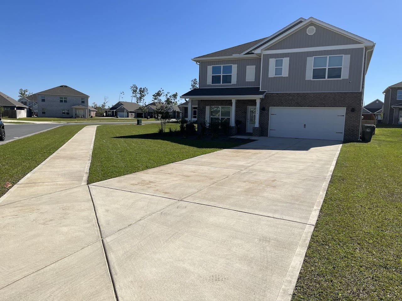 Senterfitt Lawn Care Lawn Care Service in Lynn Haven Florida