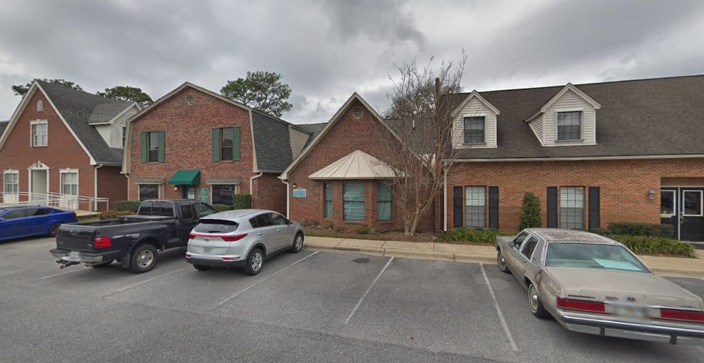 Sharalee Hoelscher Rolfing Craniosacral Massage Therapist in Pensacola Florida