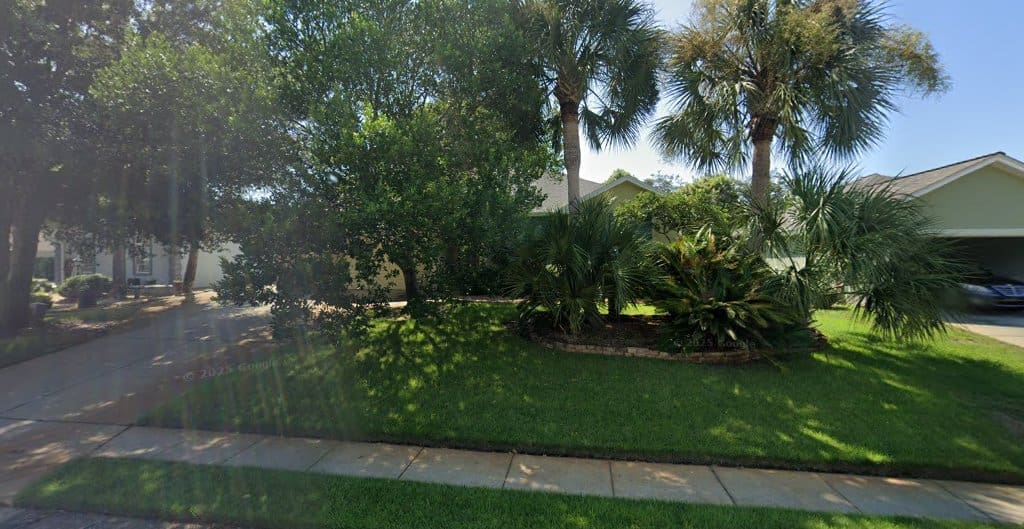 Sherris Honey Bee Happy Honey Farm in Panama City Beach Florida