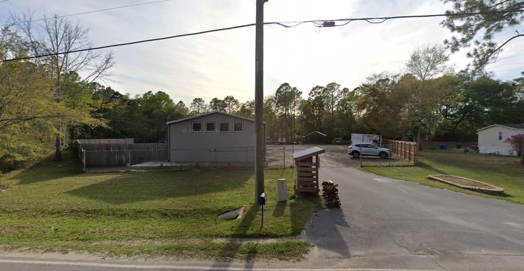 Smart Green Clean LLC Pressure Washing Service in Freeport Florida