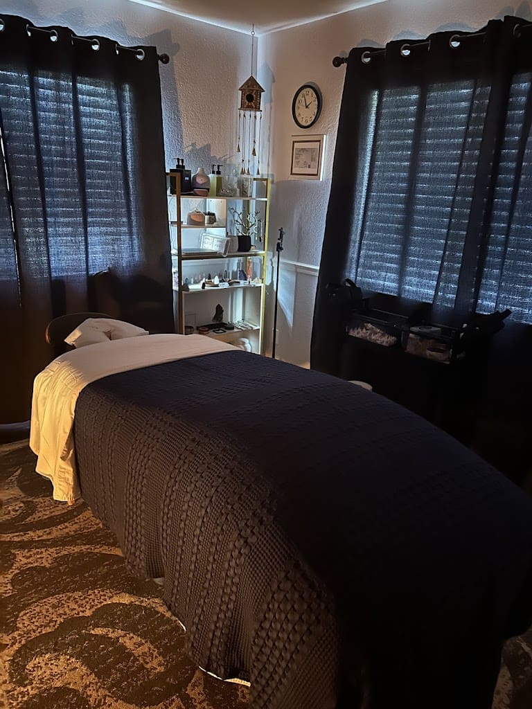 Spinal Connections Wellness Center Massage Therapist in Destin Florida