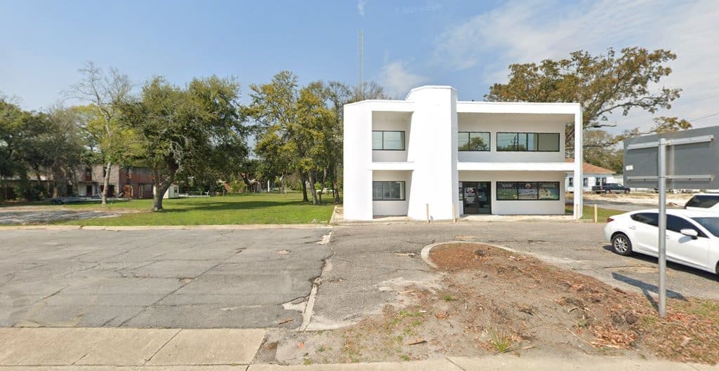 Stacey Grimes at CrossCountry Mortgage Mortgage Lender in Fort Walton Beach Florida