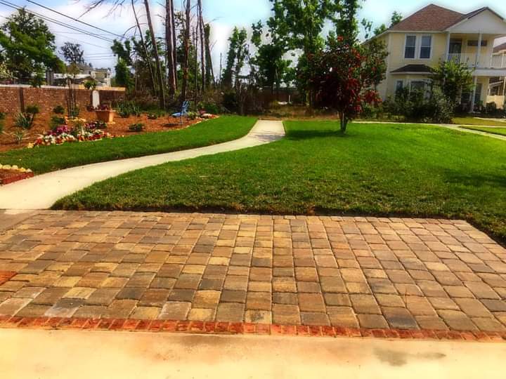 Storys Landscaping Landscaper in Panama City Florida