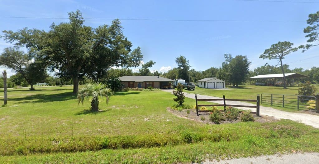 Superior Landscaping Design Inc Landscaper in Panama City Florida