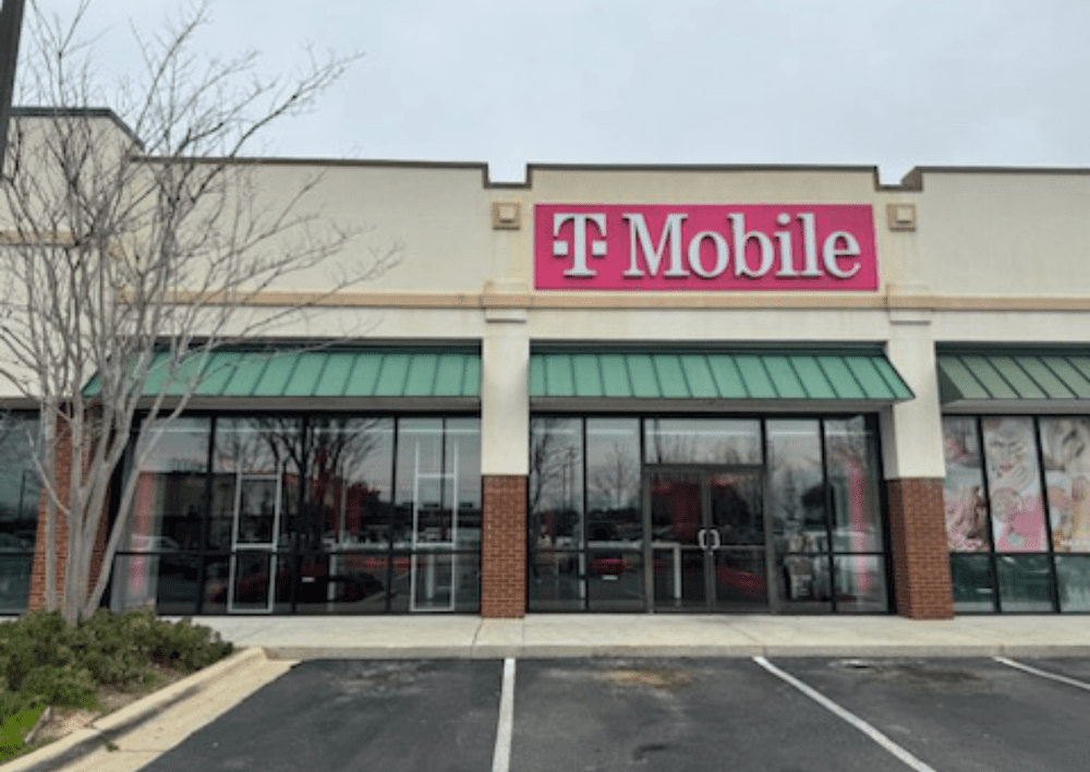 T Mobile Cell Phone Store in Pensacola Florida 1